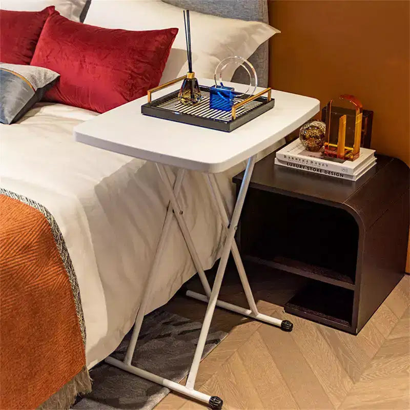 Petite table pliante de camping individuelle, bureau pliant léger et portable, table utilitaire robuste à hauteur réglable, petite table en plastique pour le camping