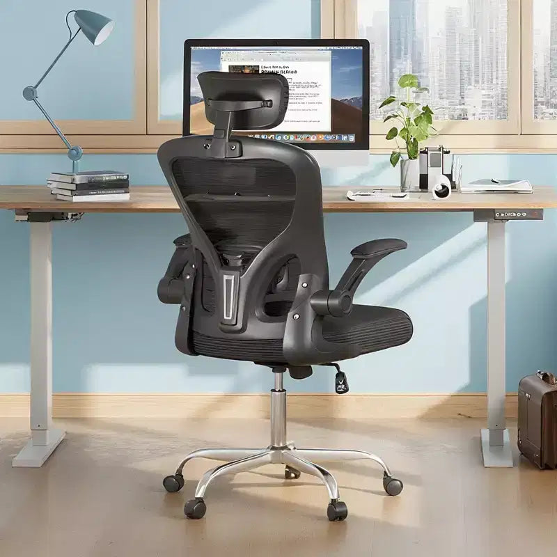 Bürostuhl mit hoher Rückenlehne aus Netzstoff, ergonomischer Schreibtischstuhl mit hochklappbaren Armlehnen, verstellbarer Kopfstütze und Lendenstütze