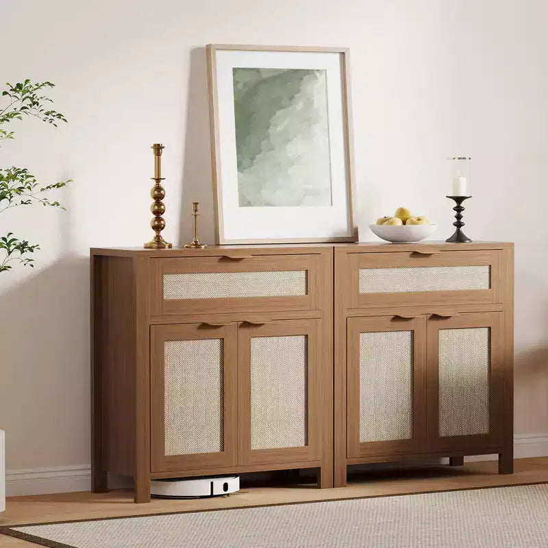 Buffet en rotin moderne avec portes, meuble de rangement bohème étroit, crédence d’appoint avec rangements et table console pour coin café
